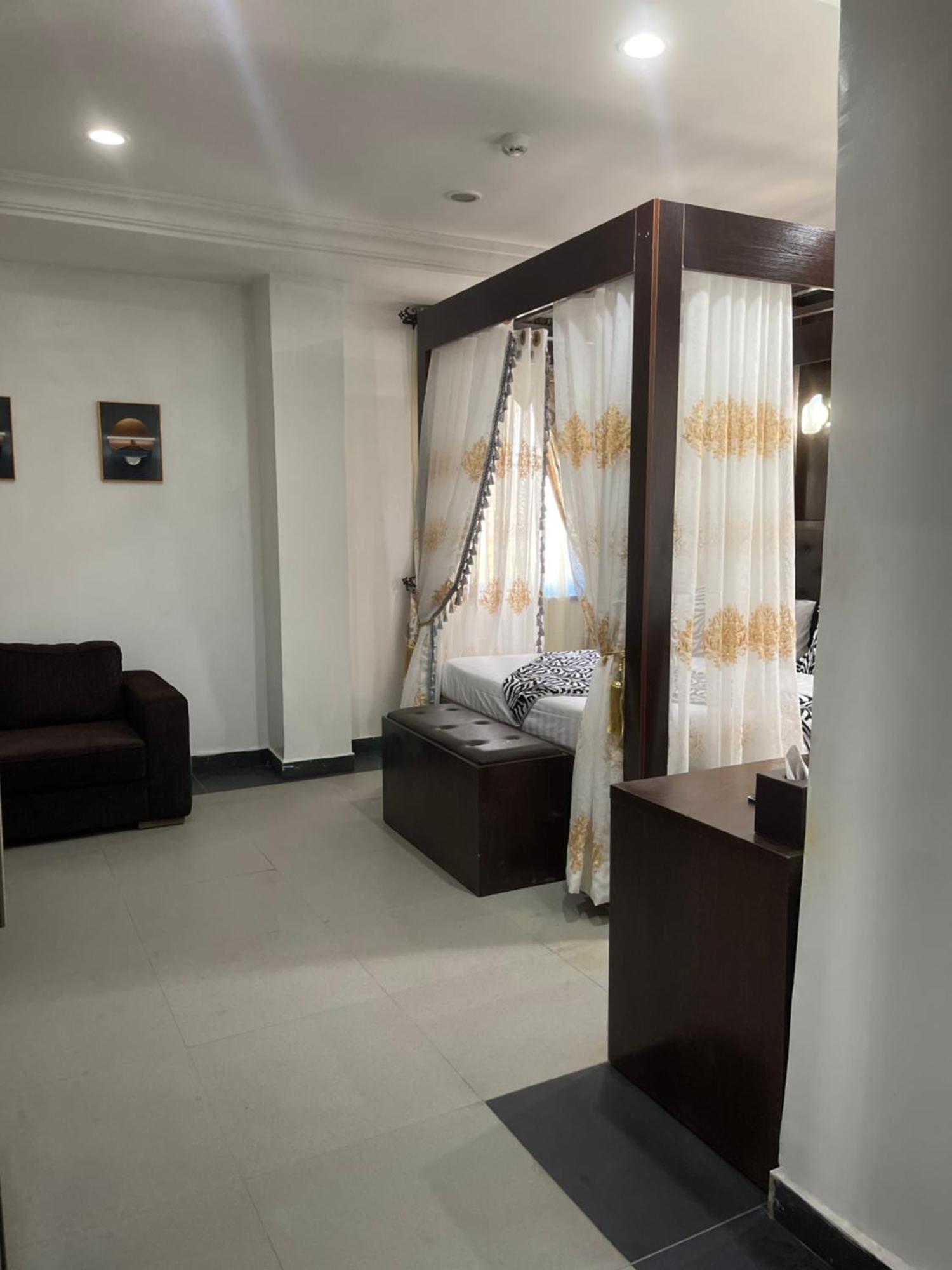 Aa Hotel And Suites Abuja Buitenkant foto