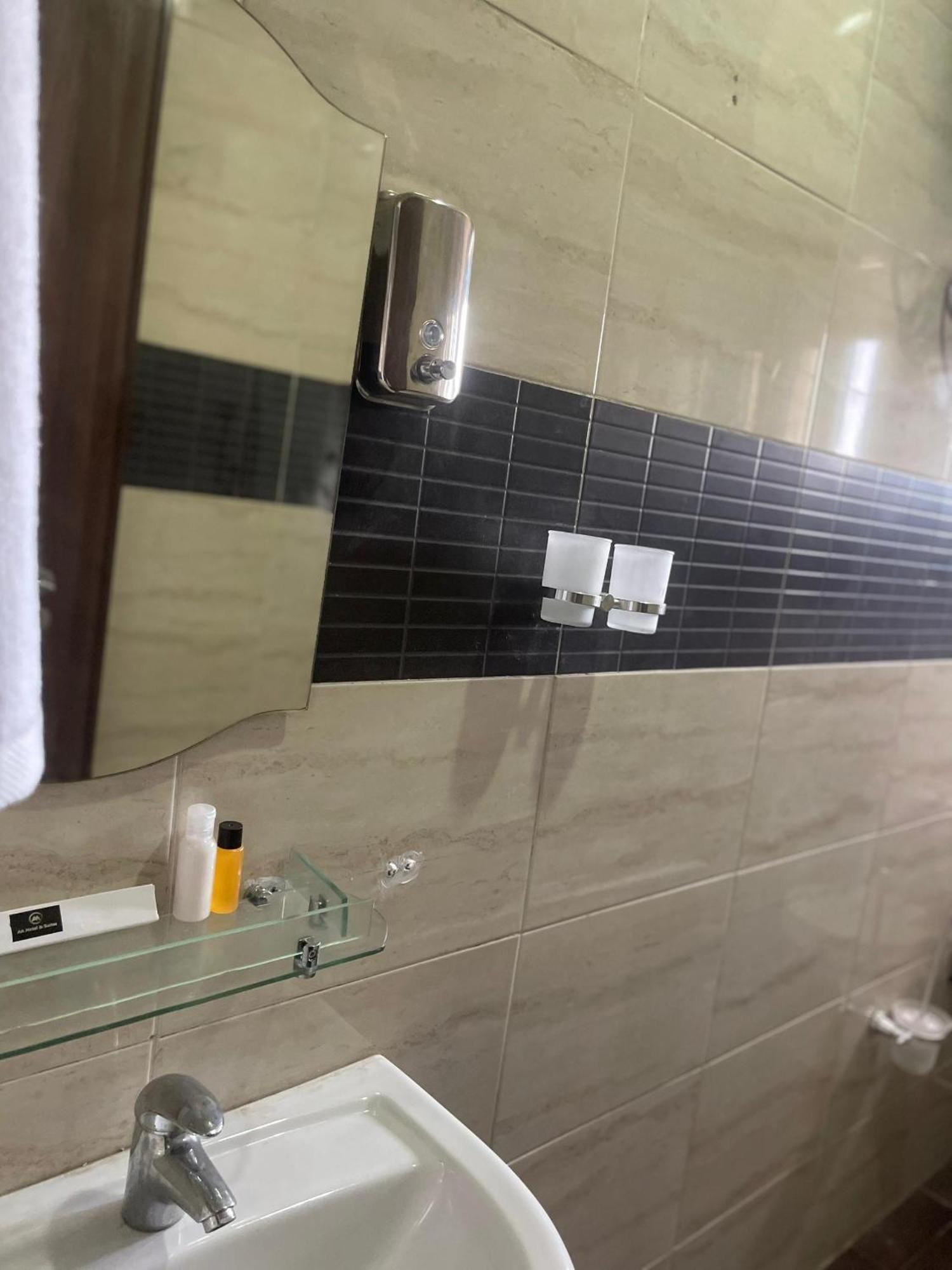 Aa Hotel And Suites Abuja Buitenkant foto