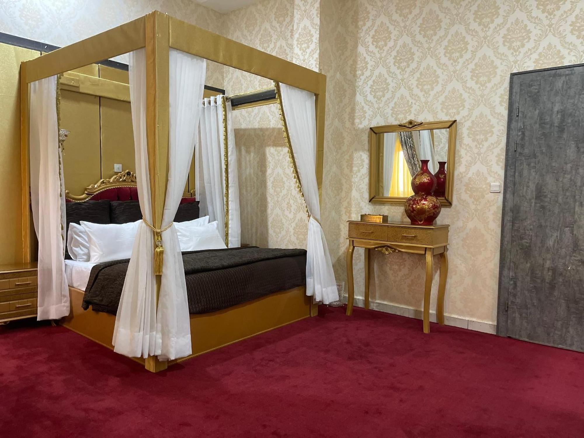 Aa Hotel And Suites Abuja Buitenkant foto